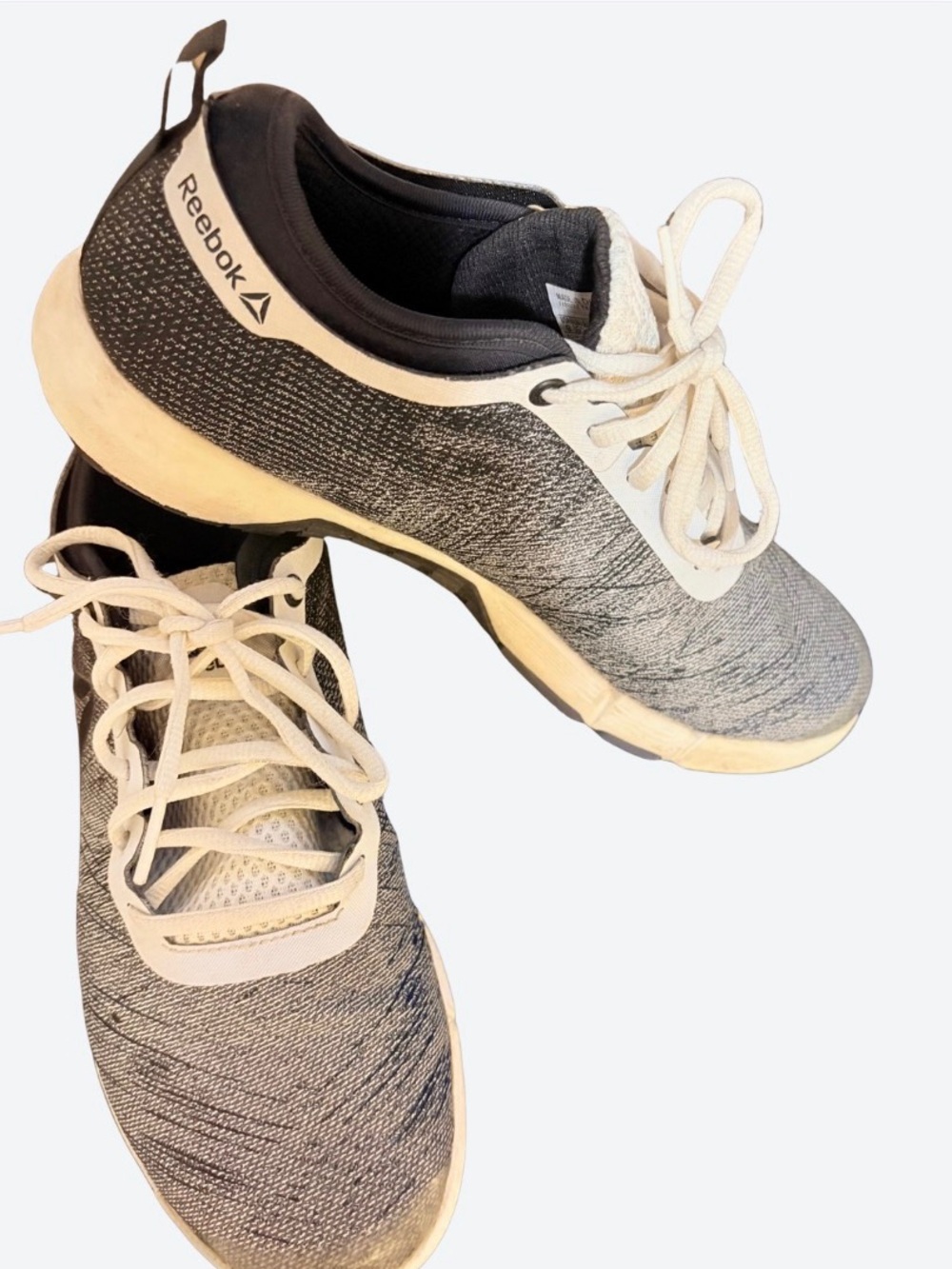 Reebok Gray and White Knit Training Shoes size 9